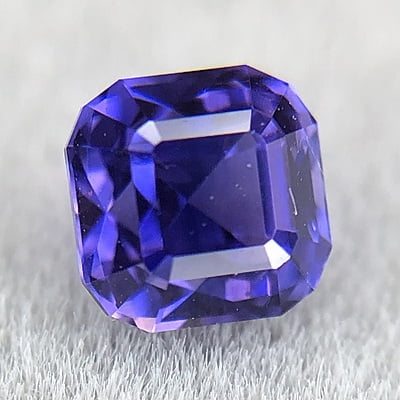 0.67ct Octagon Step Cut Sapphire 0.67ct Octagon Step Cut Sapphire