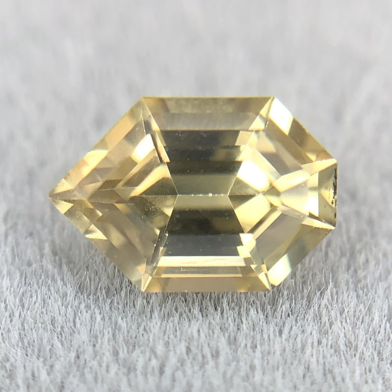 0.63ct Fancy Step Cut Sapphire 0.63ct Fancy Step Cut Sapphire