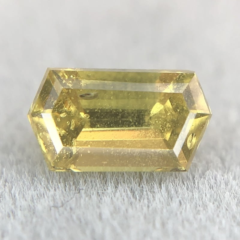 0.68ct Hexagon Step Cut Sapphire 0.68ct Hexagon Step Cut Sapphire