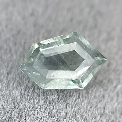 0.57ct Fancy Step Cut Sapphire 0.57ct Fancy Step Cut Sapphire