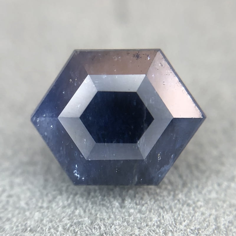 2.21ct Hexagon Step Cut Sapphire 2.21ct Hexagon Step Cut Sapphire