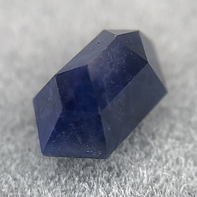 1.01ct Hexagon Step Cut Sapphire 1.01ct Hexagon Step Cut Sapphire
