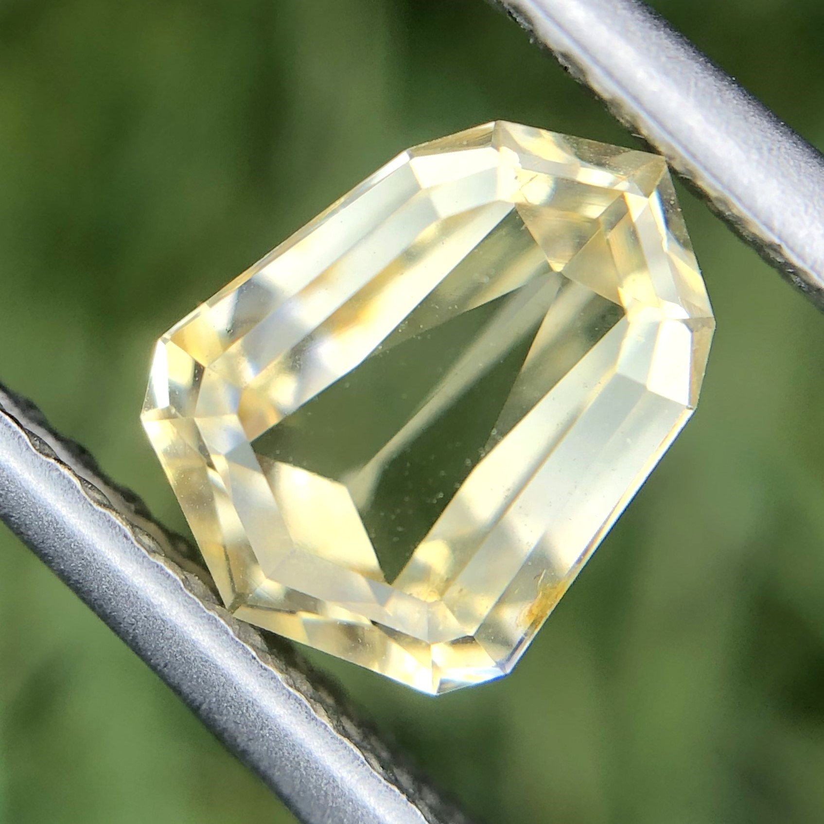 1.07ct Fancy Mixed Cut Sapphire 1.07ct Fancy Mixed Cut Sapphire
