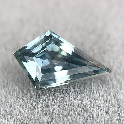 0.96ct Fancy Step Cut Sapphire 0.96ct Fancy Step Cut Sapphire