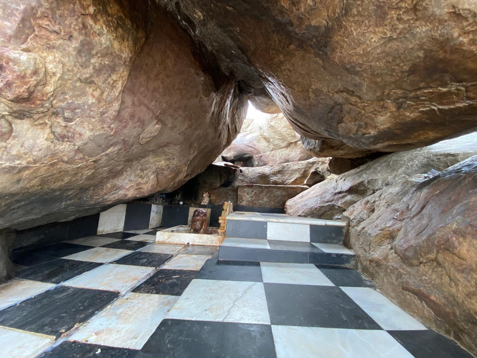 Brajdham Char Dham Tour (1 Day) Brajdham Char Dham Tour (1 Day)