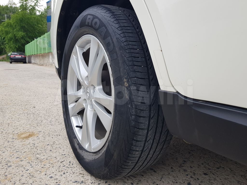 Hyundai Santa Fe 2010 V530428 ( SUNROOF )