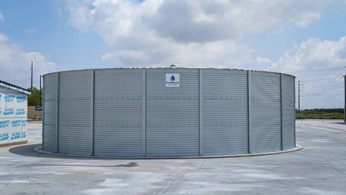 Pioneer Water Tanks XLE50/3 – 97,000 Gallons Pioneer Water Tanks XLE50/3 – 97,000 Gallons