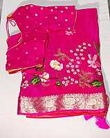 D05: Ready To Ship Beautiful Pure Chinnon Silk Saree With Stitched Blouse D05: Ready To Ship Beautiful Pure Chinnon Silk Saree With Stitched Blouse