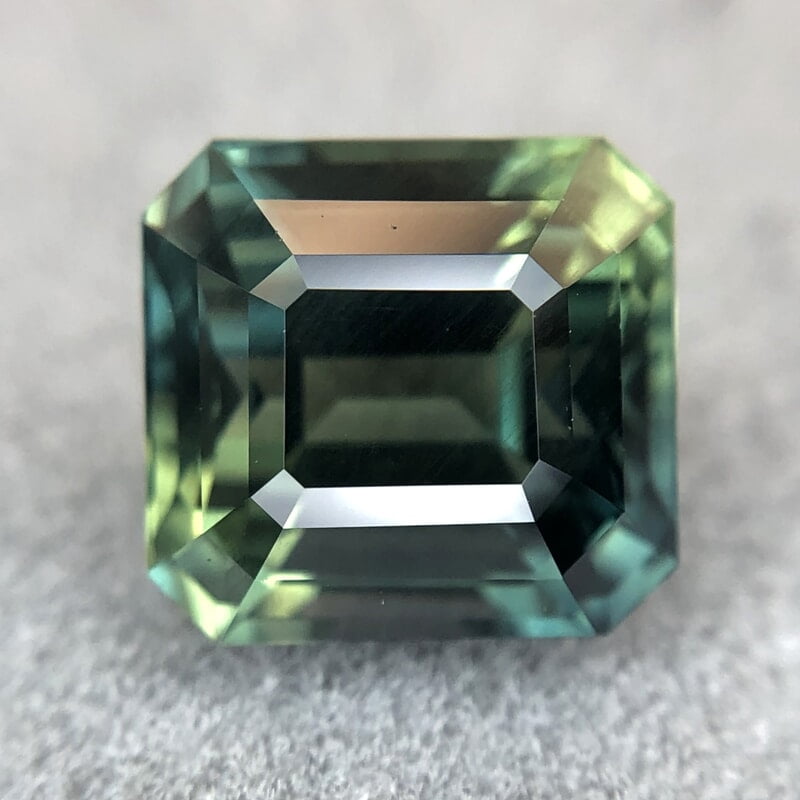 3.05ct Octagon Step Cut Sapphire 3.05ct Octagon Step Cut Sapphire