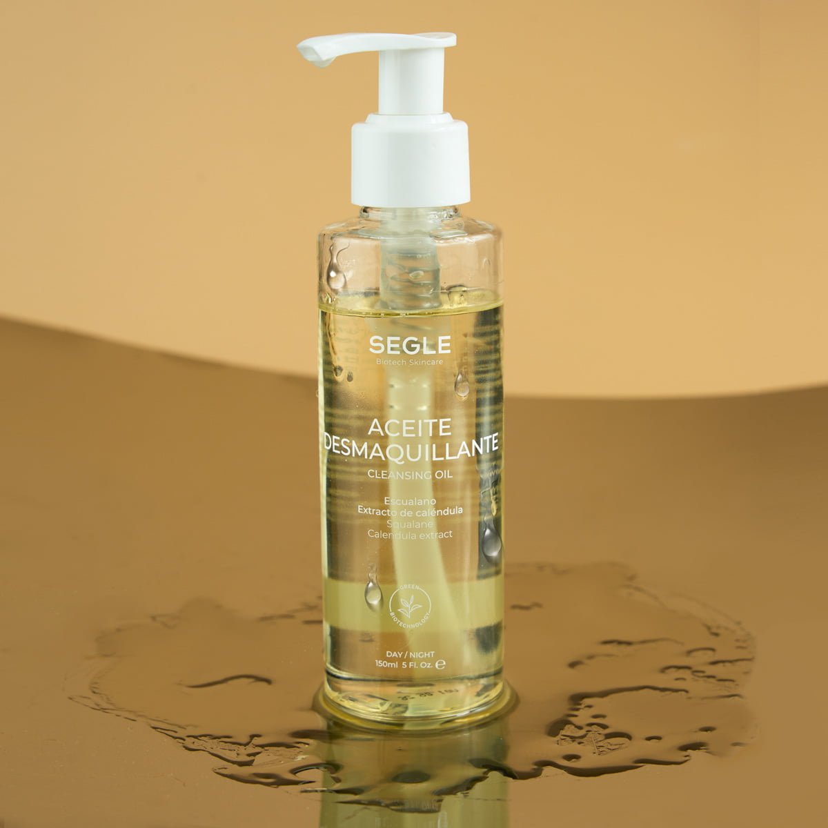 Aceite Desmaquillante SEGLE con gotas de agua