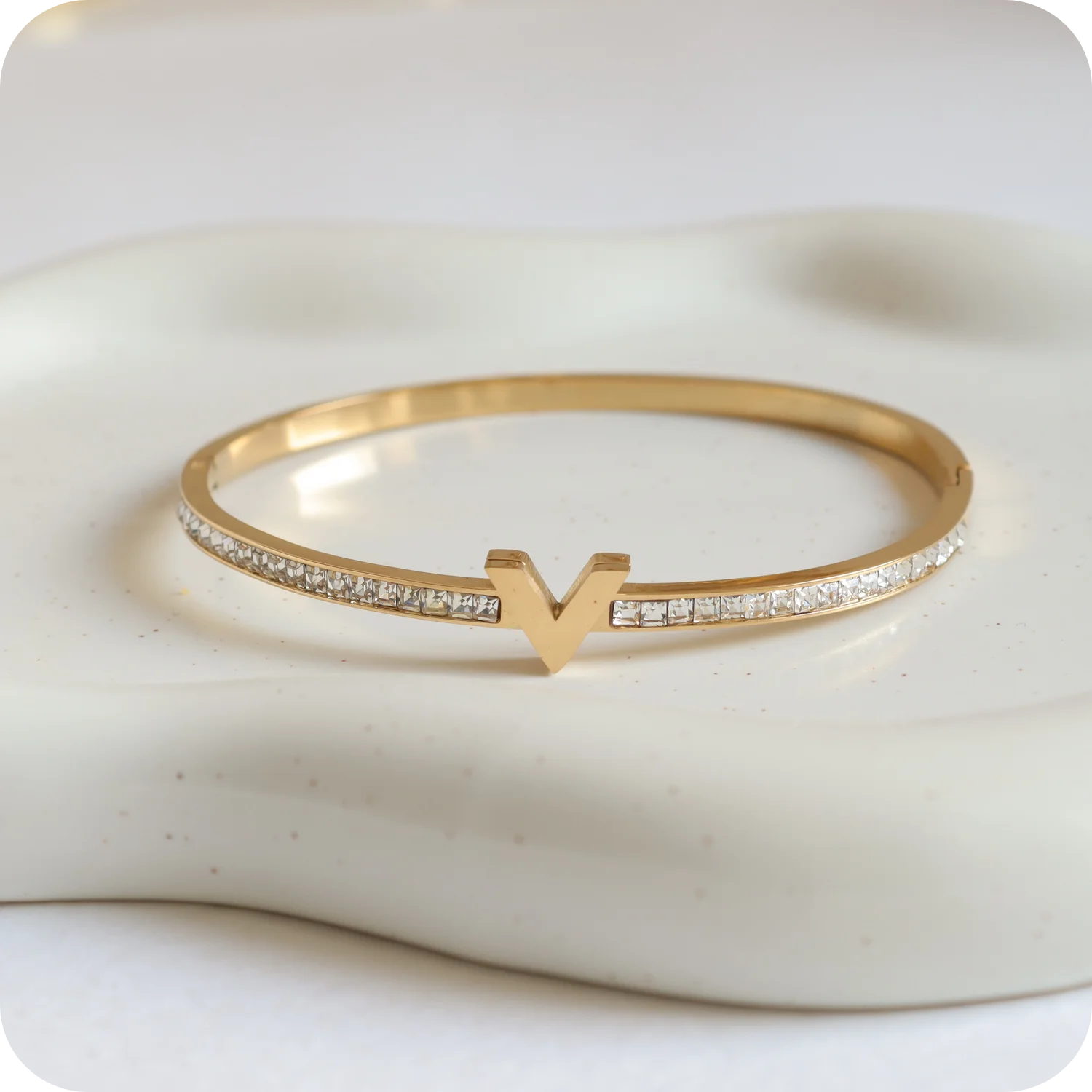 Louis Vuitton V with Diamonds Bracelet