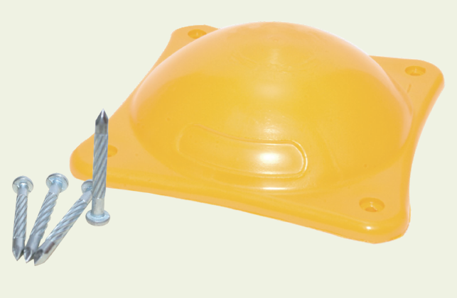 BOYA PLASTICA CON CLAVOS 20 CM
