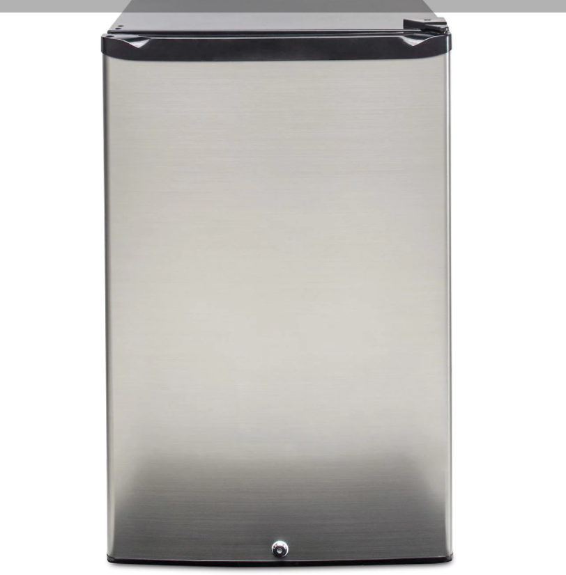 Blaze 20" compact refrigerator 4.4 CF