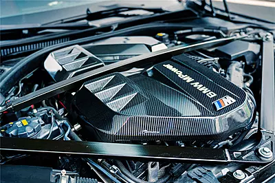 BMW M3 G80 / M4 G82 G83 Dry Carbon Fiber Engine Cover | 2021–2025