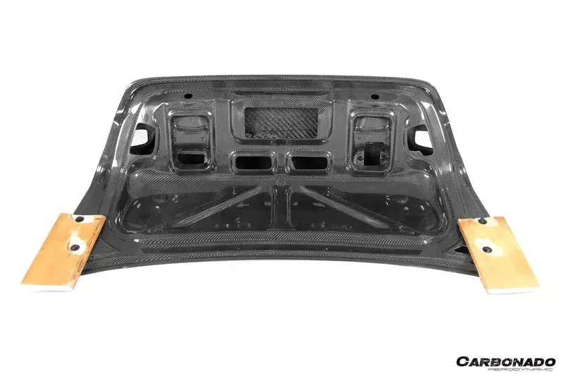 2008–2013 BMW E92 M3 Coupe CLS Style Carbon Fiber Trunk