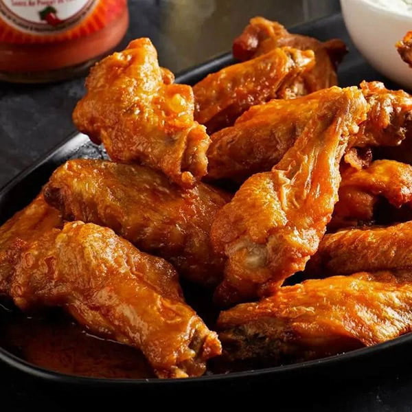 Wings - 6 with sauce or Naked