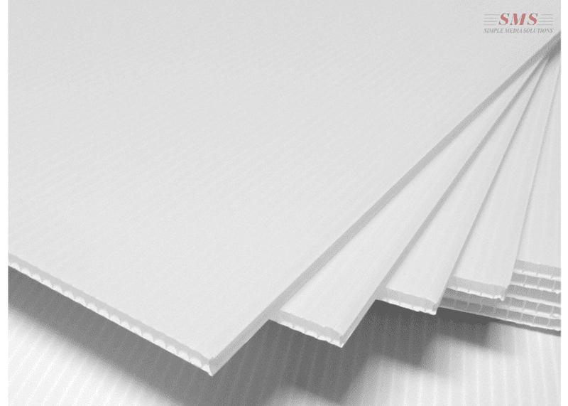 Corrugated 450gsm White Based 3mm 4' x 8' Corrugated 450gsm White Based 3mm 4' x 8'