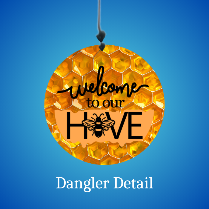 Buzzing Beauty: Stained Glass Bee Wind Spinner with Personalized Chimes Buzzing Beauty: Stained Glass Bee Wind Spinner with Personalized Chimes
