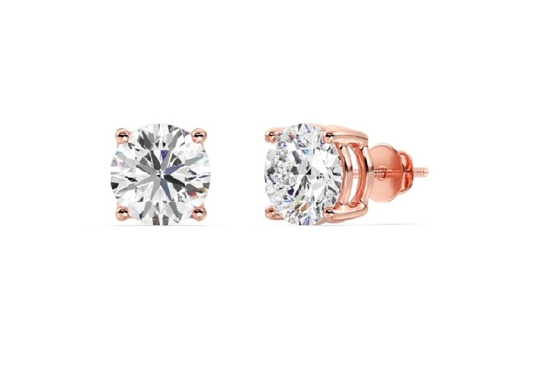 4 prong Solitaire Round Earstuds