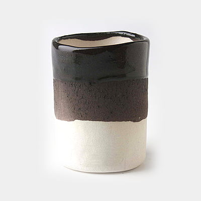 Sara Engobes Matte Black Sara Engobes Matte Black