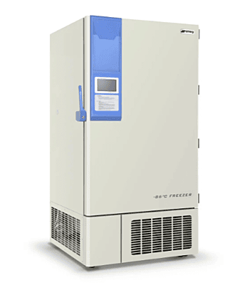 Laboratory freezer 678 L