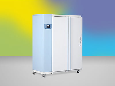 Labratory Incubator chamber volume 707 litres