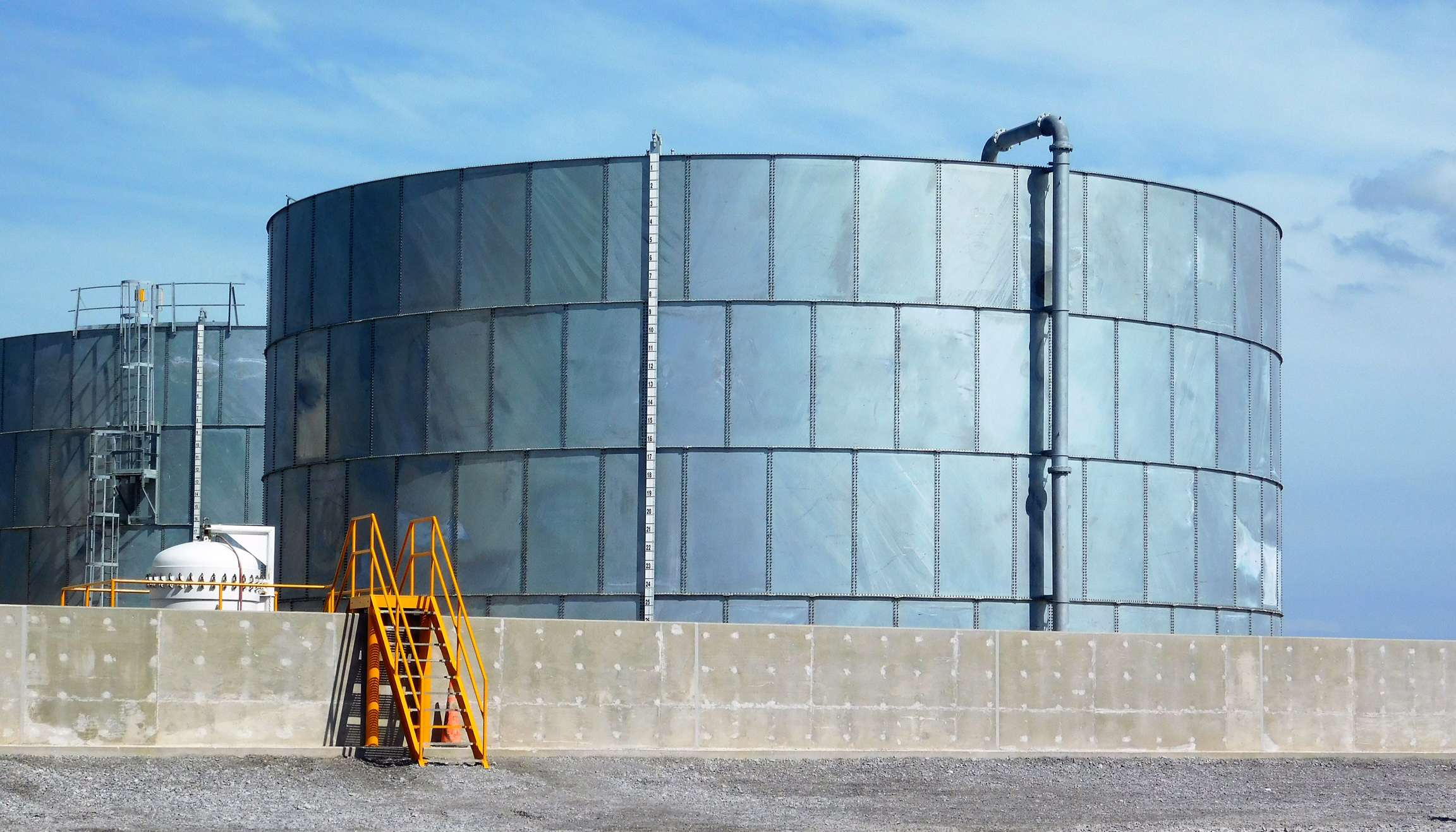 SBS Tank ST14R02 โ 40.5K Gal, 100 MPH Wind Rated, NFPA 22 & Seismic Compliant SBS Tank ST14R02 โ 40.5K Gal, 100 MPH Wind Rated, NFPA 22 & Seismic Compliant