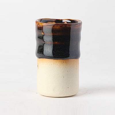 Sara High Fire Tenmoku Brown H46 Sara High Fire Tenmoku Brown H46