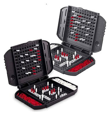 Battleship Grab & Go Game