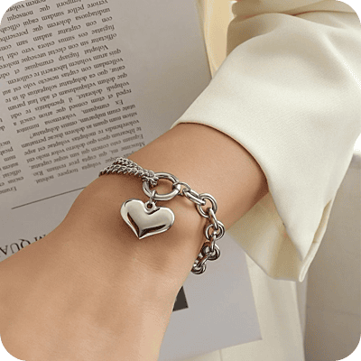 Heart Pendant Bracelet