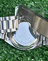 Vintage Seiko 5 - Arabic Dial - 17 Jewels - Automatic - Men's Wrist Watch