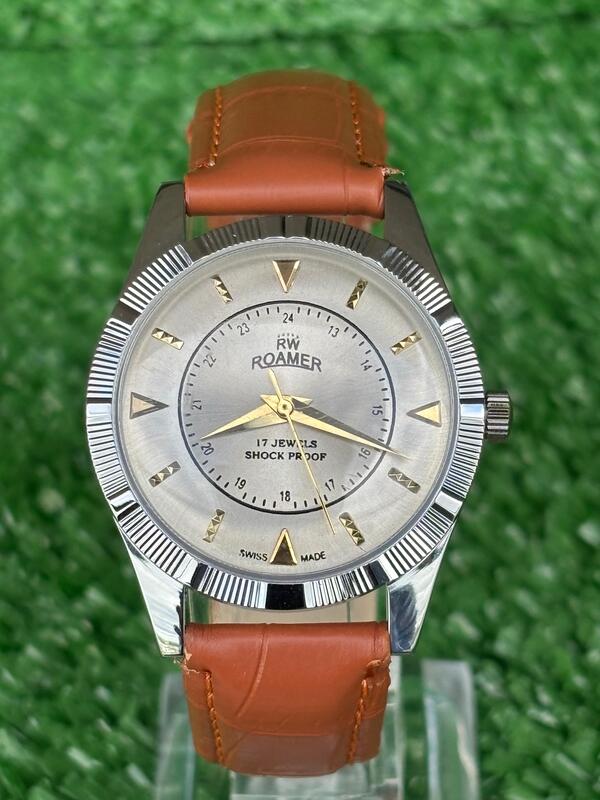 Vintage Roamer AM044 - Men's Wrist Watch - Swiss Made - Rare Vintage Roamer AM044 - Men's Wrist Watch - Swiss Made - Rare