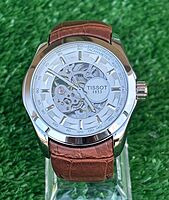 Tissot 1853 Courier Automatic Movement - Classic Men's Wrist Watch - Brand New