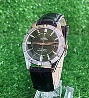 Vintage Roamer Green Dial - Classic Men's Wrist Watch - Swiss Made Vintage Roamer Green Dial - Classic Men's Wrist Watch - Swiss Made