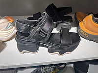 Branded SHOES Pallet