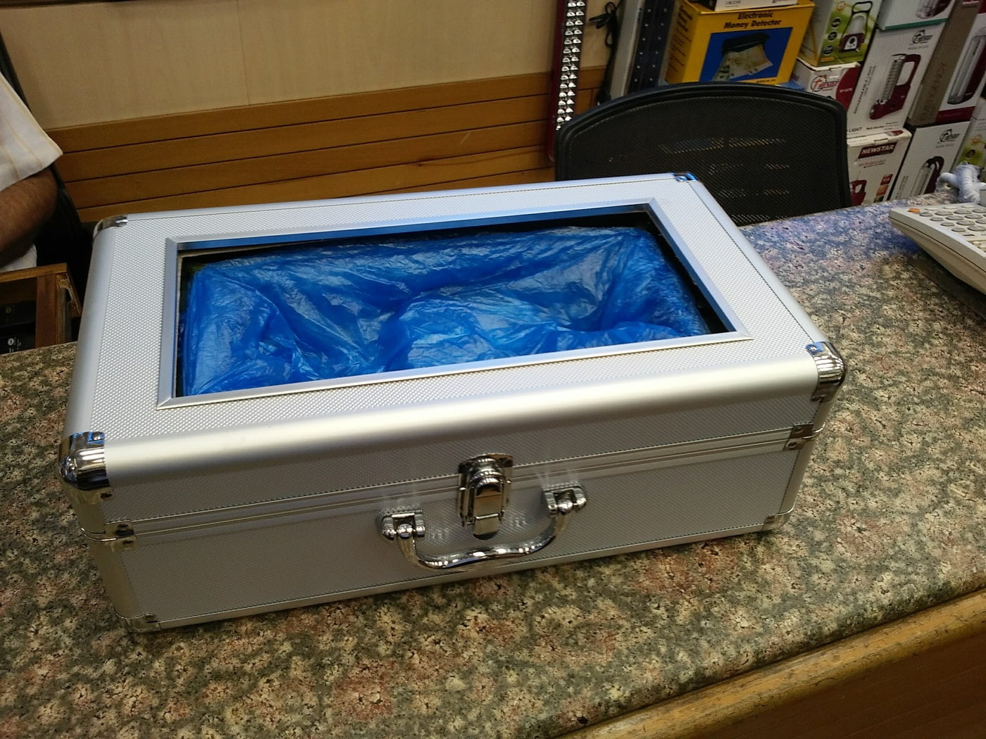 Shoe Cover Dispenser Shoe Cover Dispenser
