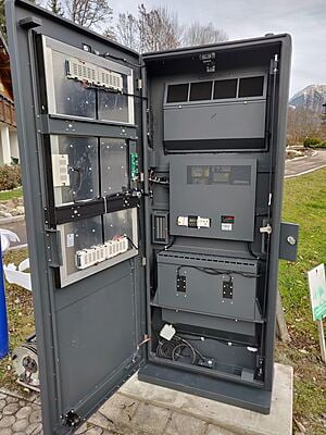 destination.kiosk 49-Zoll OUTDOOR