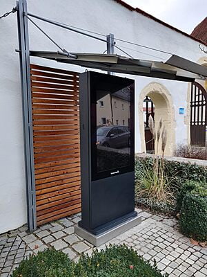 destination.kiosk 49-Zoll OUTDOOR