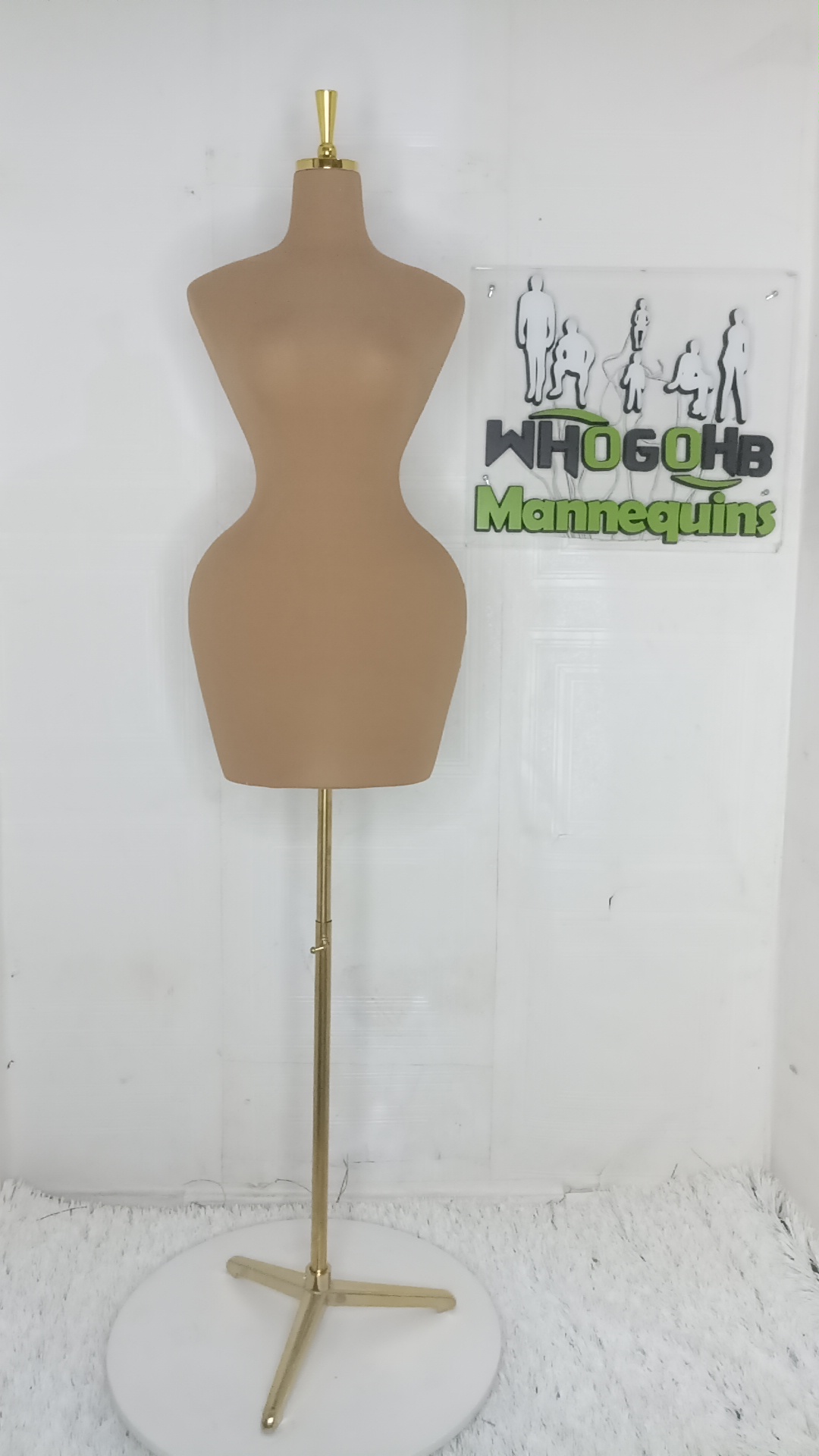 Lekki Babes Waterpot BBL Hips Dressform Mannequin Lekki Babes Waterpot BBL Hips Dressform Mannequin