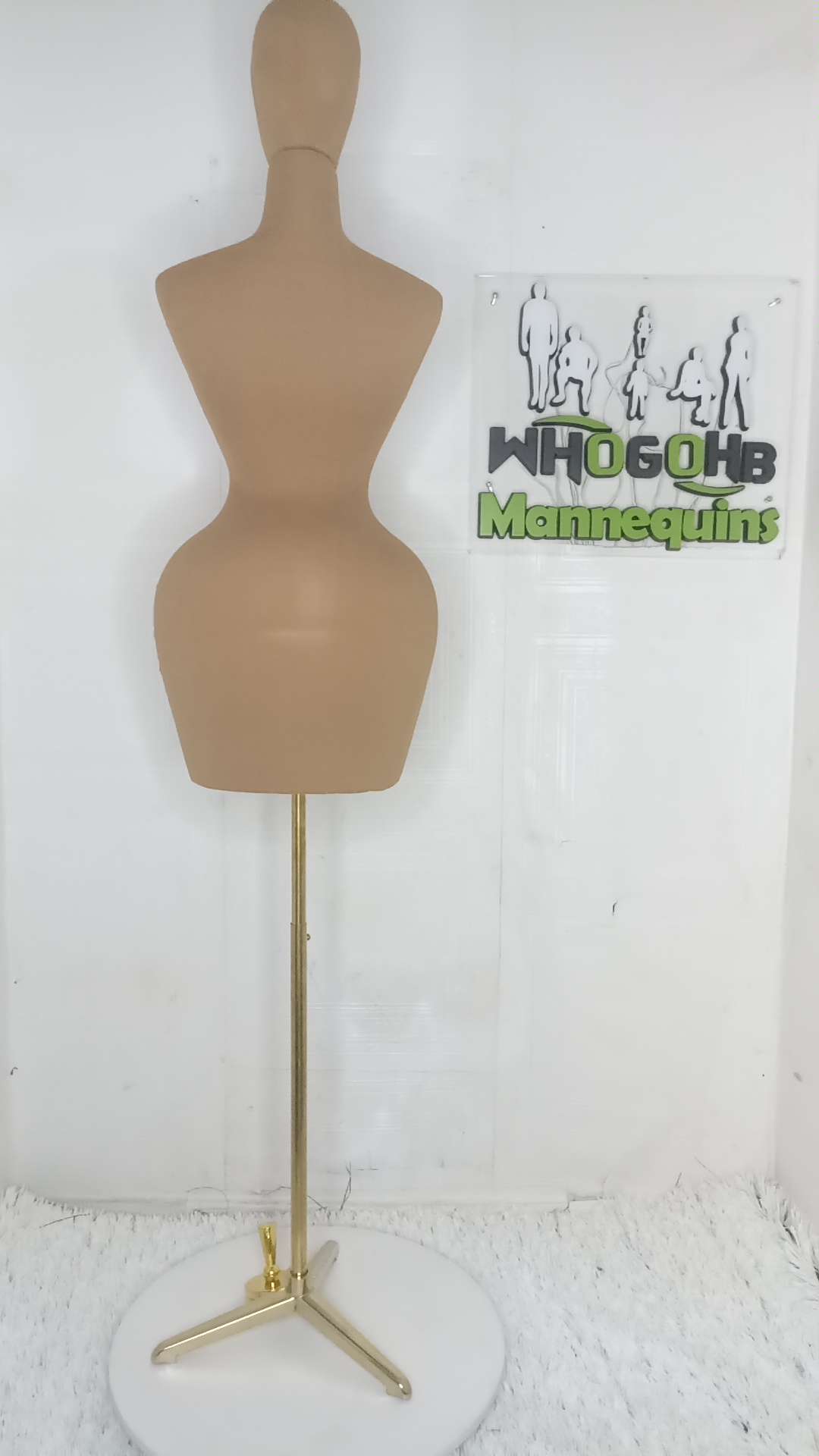 Lekki Babes Waterpot BBL Hips Dressform Mannequin Lekki Babes Waterpot BBL Hips Dressform Mannequin
