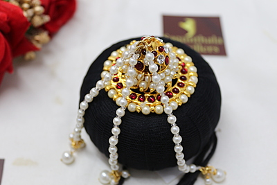 Andal Kondai - Red Kempstones & White Stones Hair Accessory Andal Kondai - Red Kempstones & White Stones Hair Accessory