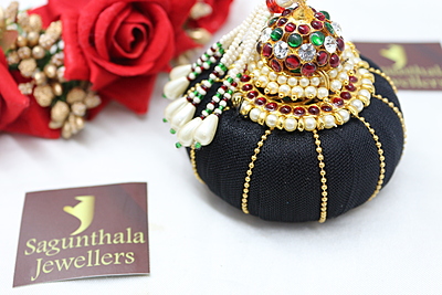 Andal Kondai - Traditional Kempstones Hair Accessory Andal Kondai - Traditional Kempstones Hair Accessory