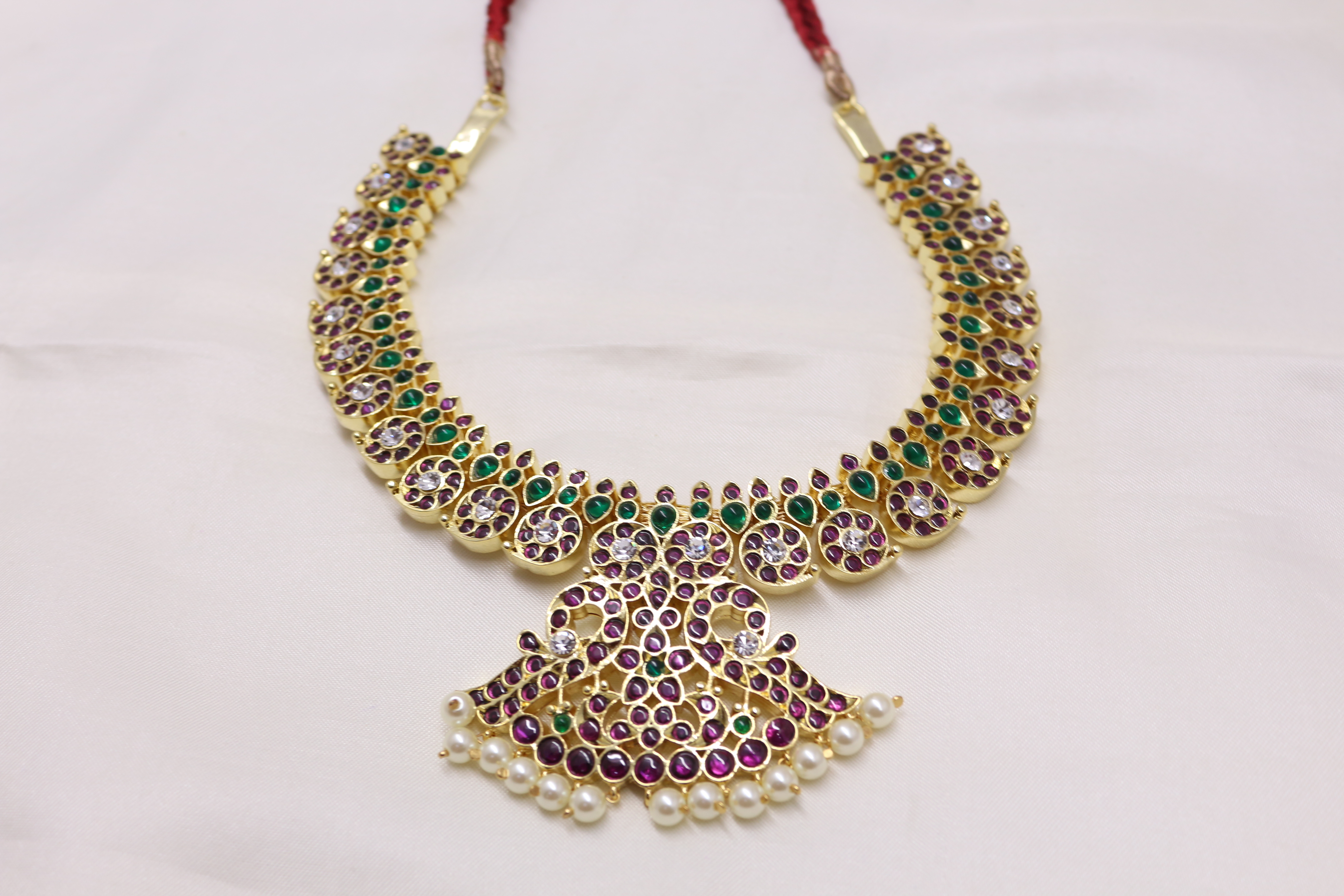 MANGO NECKLACE MANGO NECKLACE