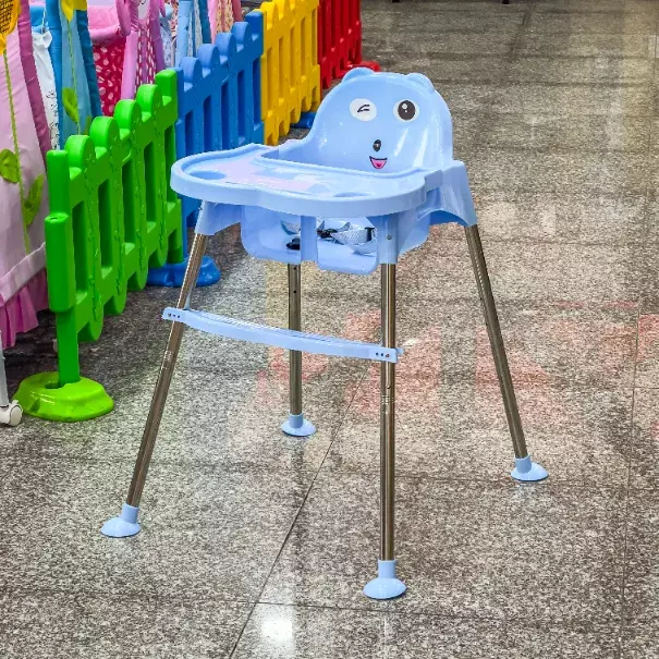 كرسي طعام اطفال لون ازرق