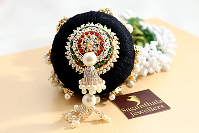 ANDAL KONDAI – Exclusive, Ethnic & Exquisite Premium Quality Hair Accessory ANDAL KONDAI – Exclusive, Ethnic & Exquisite Premium Quality Hair Accessory