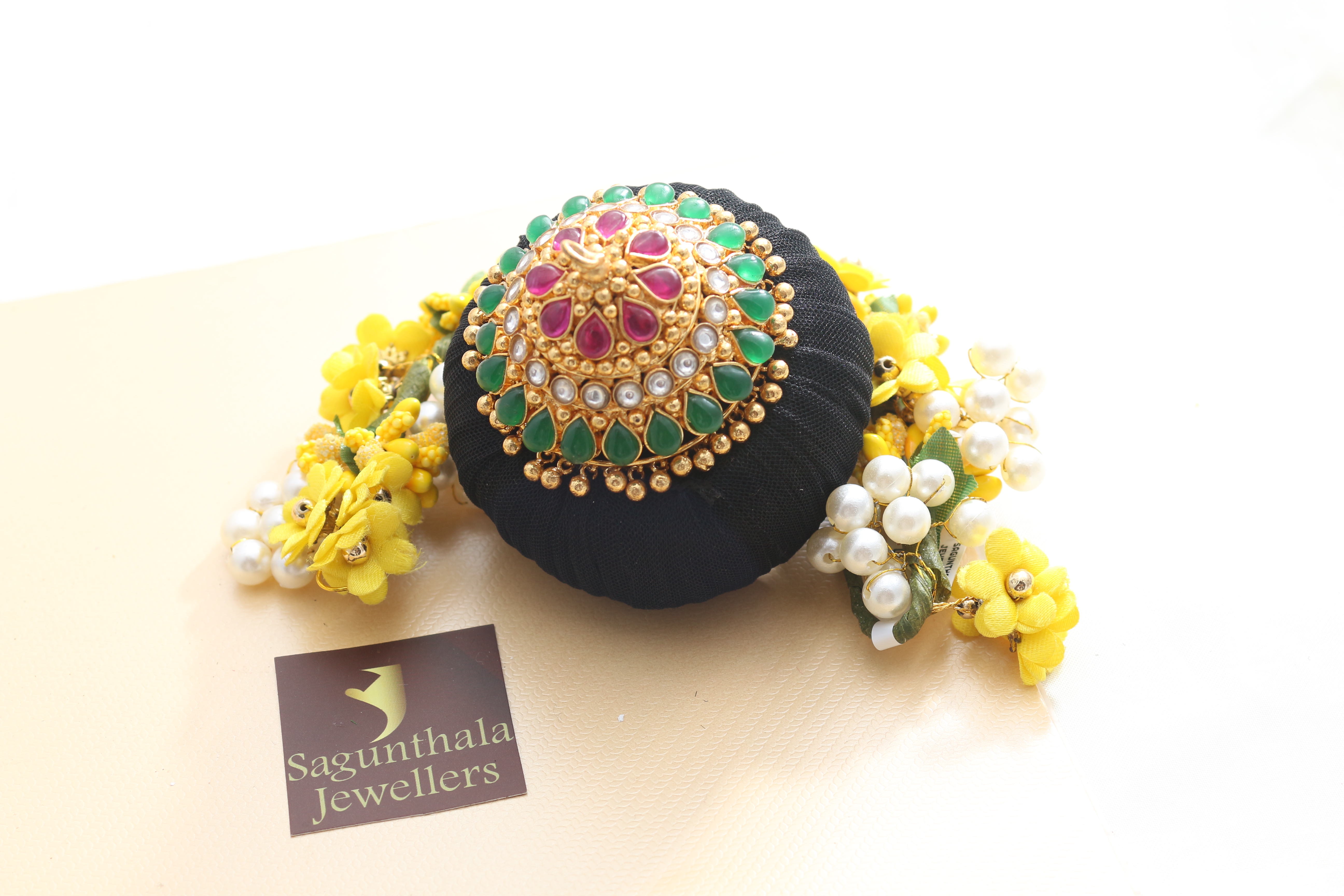 ANDAL KONDAI RUBY AND KEMPU ORIGINAL STONES ANDAL KONDAI RUBY AND KEMPU ORIGINAL STONES