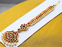 Temple Jewellery Nethi Chutty Maang Tikka – Gold Finish Kempstone Headpiece for Bharatanatyam, Classical Dance & Bridal Wear