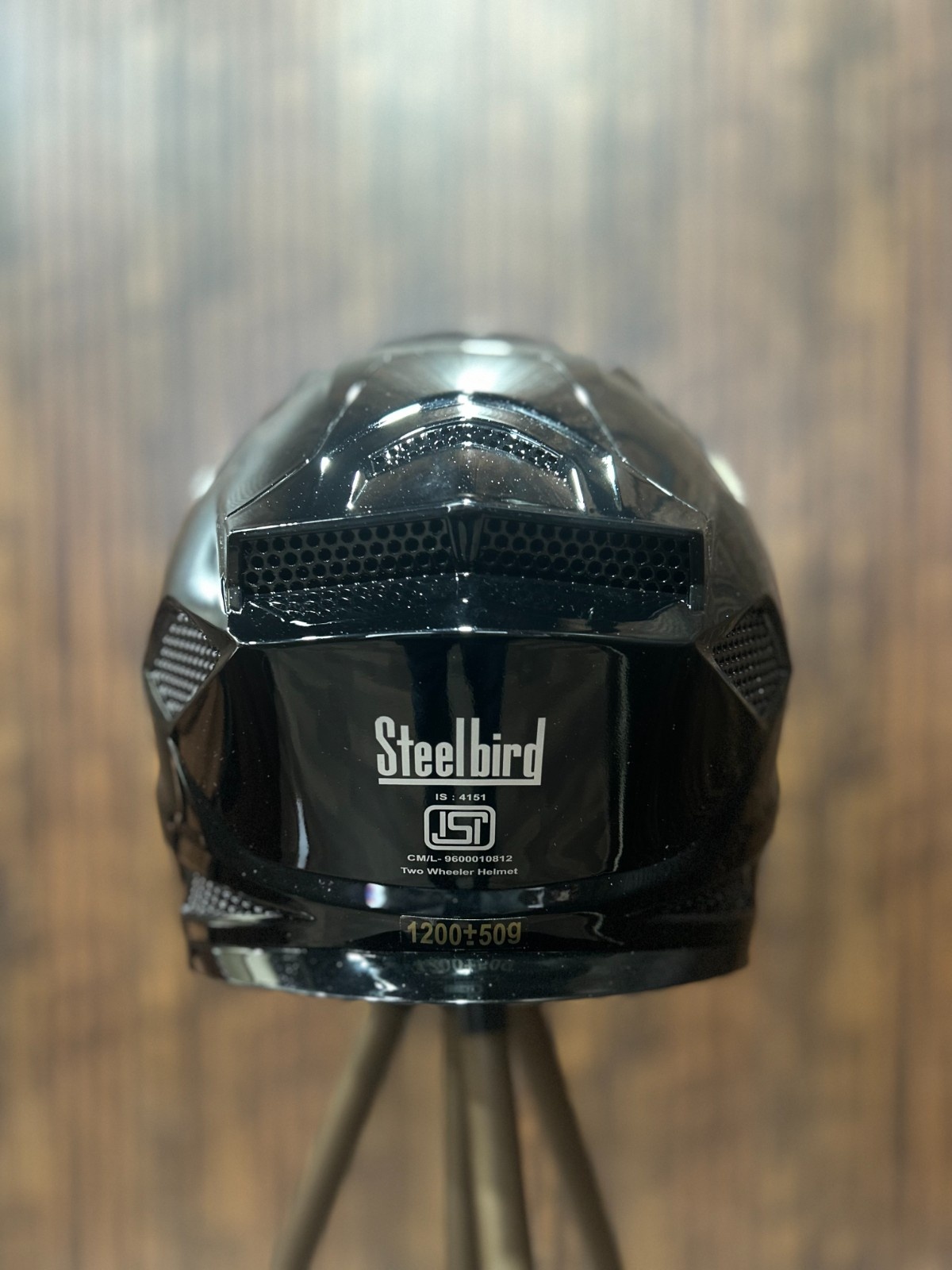 STEELBIRD SBH-25 ISS SHARP GLOSSY BLACK C/V 600 MM (L)