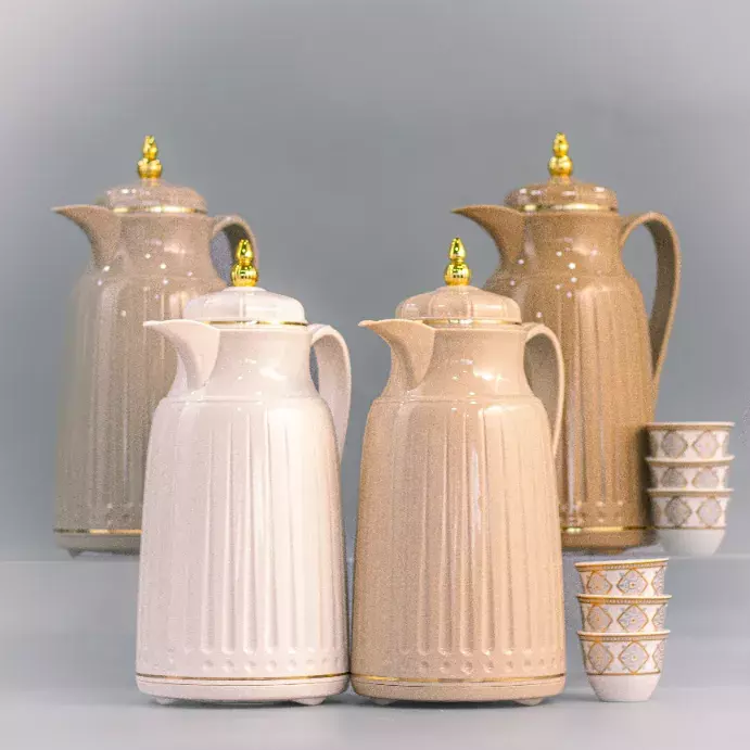 دلة قهوة سادة فاخرة 1 لتر عدة الوان