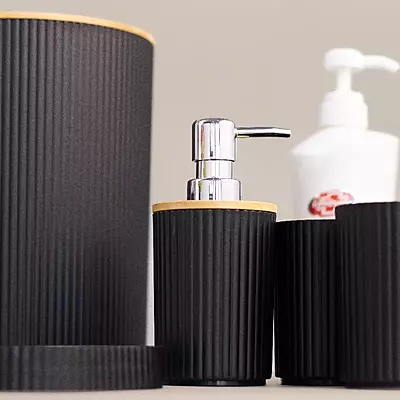 طقم حمام 6 قطع لون اسود